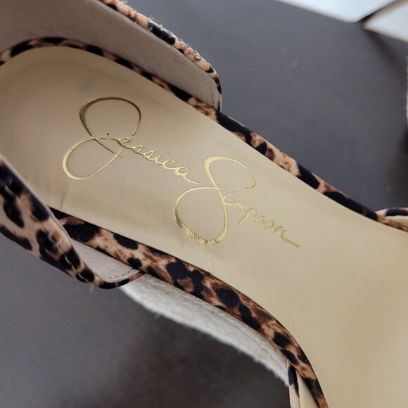 NEW Jessica Simpson Weyla Wedge Wrap Sandals Natural Leopard 7.5M - Picture 8 of 10
